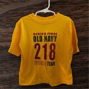 Old Navy Kids' Bright Yellow Graphic Tee. Size xs. New with tags